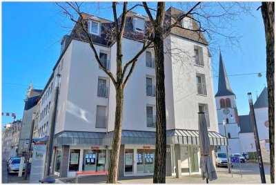 Schöne und hochwertige 2,5 ZKB Maisonette-Wohnung mit Sauna uns Whirlpool im Herzen Triers