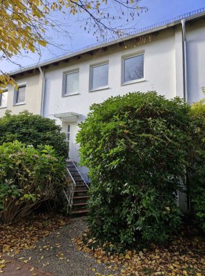 Lehesterdeich | Reihenmittelhaus mit schönem Garten und Garage