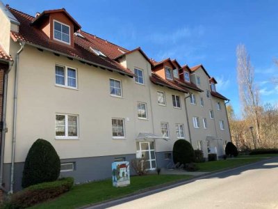 + 2-Raum-Wohnung mit Terrasse +
