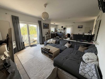 2 Zimmer Wohnung mit Balkon und Gartenzugang im Vorgebirge