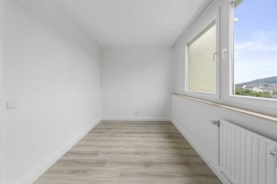 3-2-1 Meins: Helle Zweizimmerwohnung ab sofort bezugsfertig