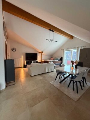 1-Zimmer Dachgeschosswohnung mit Balkon in Erbach