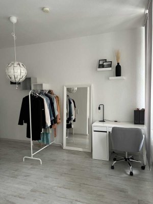 2-Raumwohnung+1-Raumwohnung nebeneinander - von privat