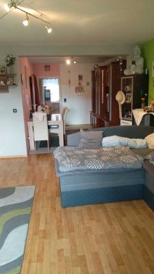 680 € - 92 m² - 3.0 Zi.