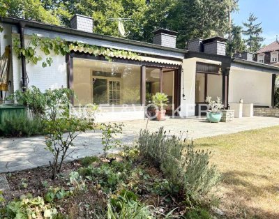 Großzügige Doppelhaushälfte mit traumhaftem Garten in bevorzugter Wohnlage