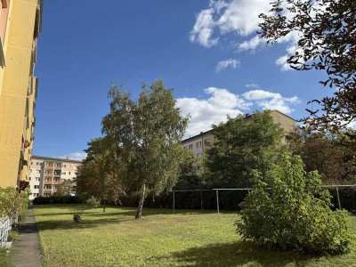 Erstbezug nach Sanierung UND Blick ins Grüne! Eine Traumwohnung