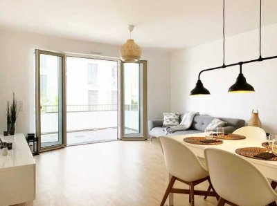 Moderne, helle 2-Zi.-Wohnung mit Balkon und Einbauküche