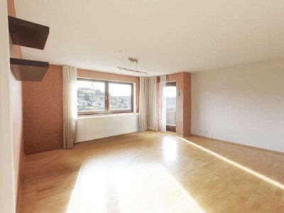 Traumhafter Ausblick vom Balkon der barrierefreie 4-Zimmer-Wohnung mit Aufzug