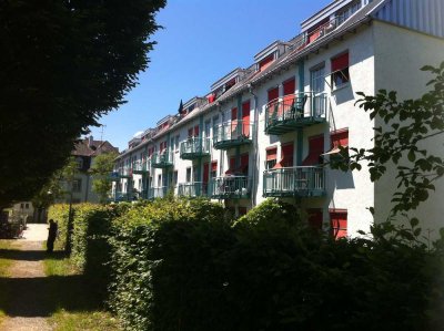Ideale Studentenwohnung (von priv.), Balkon, TG incl., EBK neu