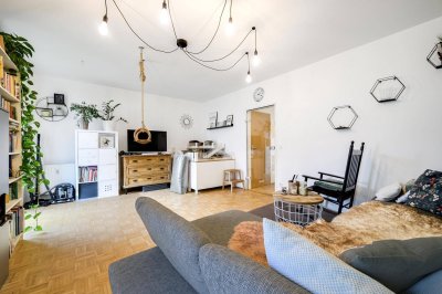 TOP-LAGE+BARRIEREFREI: Attraktive 4-Zimmer-Wohnung mit Garagenparkplatz und Gartennutzung