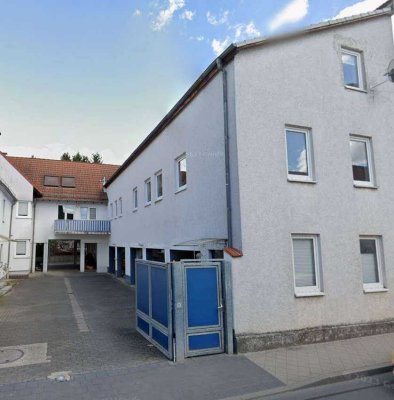 Frankfurt - Zeilsheim - Wohnung mit eigenem Zugang (sep. Haus)