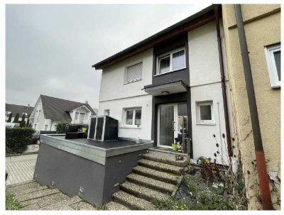 Günstige, gepflegte 5-Raum-Doppelhaushälfte mit gehobener Innenausstattung in Großbottwar