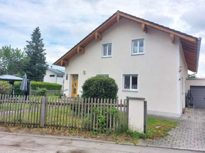 großzügiges Einfamilienhaus in sonniger Lage, Obj. T/0573