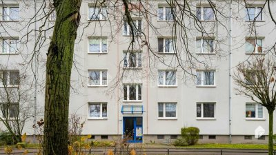 Wohnen im Grünen: Gemütliche 2-Zimmer-Wohnung mit Balkon in Plänterwald