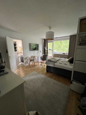 1-Zimmer-Wohnung mit Balkon / nähe U-Bahn Horner Rennbahn