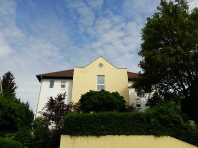 1-Zimmerwohnung, Pforzheim-Eutingen, Einbauküche, Terrasse, TG-Platz