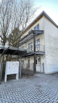 WBS erforderlich - Großzügiges Familienidyll in Köpenick: 5-Zimmer-Wohnung  mit Garten
