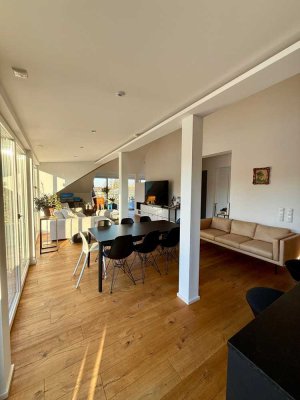 Exklusives Penthouse mit Bergblick in Traunstein - Wohnen auf höchstem Niveau