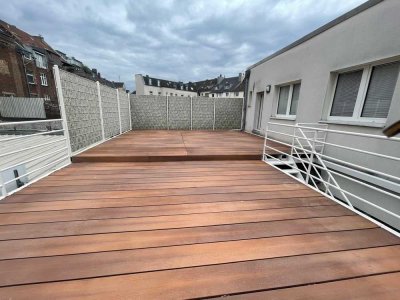 Geräumige 2-Zimmer Maisonette-Wohnung mit Terrasse in Köln-Zollstock