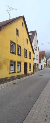Charmantes Einfamilienhaus mit Ausbaupotenzial – ideal für Handwerker & kreative Selbstverwirklicher