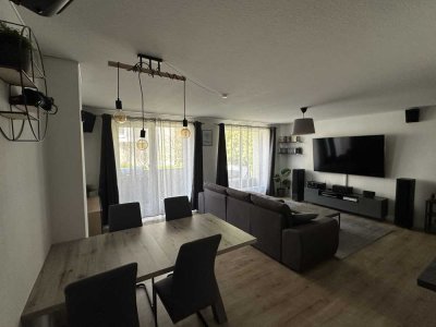 Moderne 3-Zimmer-Wohnung mit Wallbox, zwei Stellplätzen & Balkon in ruhiger Lage von Detmold
