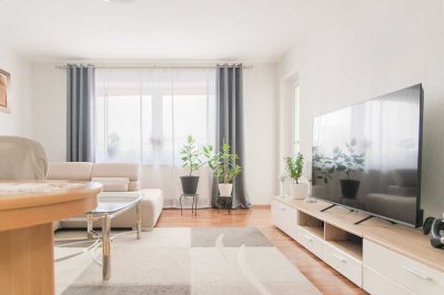 Helle und großzügig geschnittene 4-Zimmer-Wohnung in attraktiver Lage