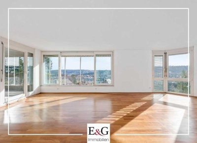 - Wohnen mit herrlichem Weitblick - 4,5-Zimmer-Etage im Stuttgarter Westen
