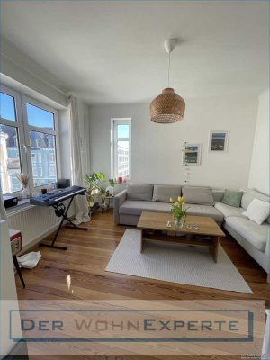 Neuwertige 3-Zimmer-Altbauwohnung zu vermieten!