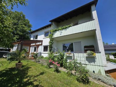 Attraktive 3,5-Zimmer-Erdgeschosswohnung mit Terrasse und Garten in Fronreute
