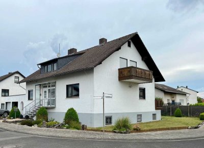 Provisionsfrei: Helles, freundliches Einfamilienhaus in ruhiger Randlage mit sonnigem Garten