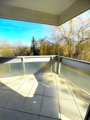 *** Dortmunder Süden: 4-Zimmerwohnung mit 2 Balkonen und Aufzug, Erbbaurecht ***