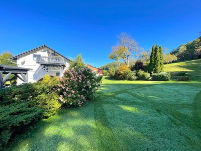 Ihr Wohntraum wird wahr: Großzügiges Anwesen mit Gartenidylle in Ruhelage