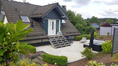 Freistehende Obergeschosswohnung, Terasse Stellplatz mit 3 Zimmern in Dumicke / unmöbiliert