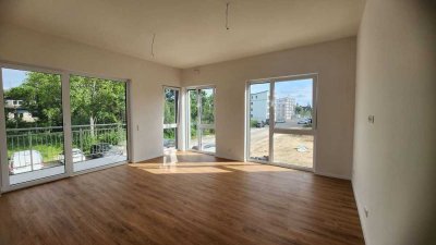 WOW großzügige, helle und freundliche 2 Zi. Neubau Whg. mit Balkon Bieber Nord