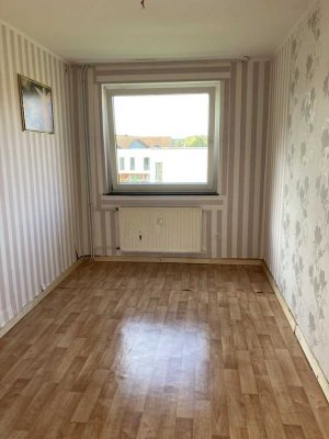 Gut geschnittene 2 Zimmer Wohnung mit Balkon