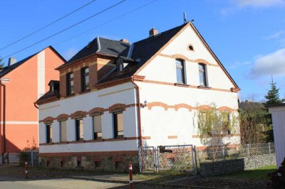 Zu erwerben: Einfamilienhaus in Reichenbach/V.