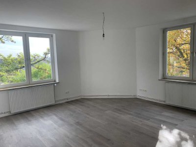 Neu renovierte 3 Zimmer-Wohnung in Altenbochum,Laer