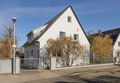 Freistehendes Zweifamilienhaus in ruhiger Lage
