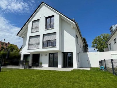 NEUBAU-Traumhaus mit gehobener Ausstattung * Einbauküche * Garage * Stellplatz