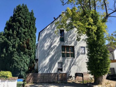 Elegante Wohnung in naturverbundener kleiner Wohnanlage