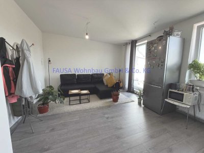 Zweitbezug nach Dachaufstockung: gemütliche 2-Zi.-Whg. mit Dachterrasse!
