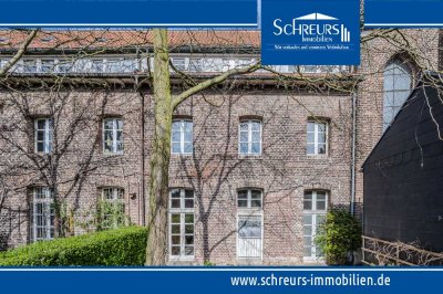 Zuhause im Denkmal! Einfamilien-Reihenhaus mit 6 Zimmern in historischer Klosteranlage in Hüls