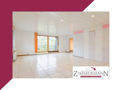 Großzügige Eigentumswohnung mit Dachterrasse im Zweifamilienhaus