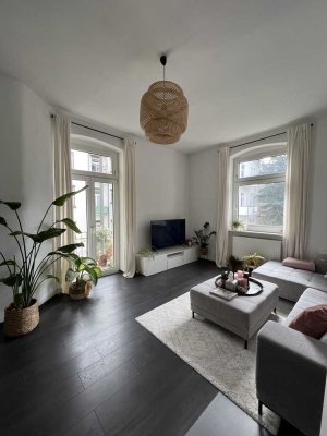 Wunderschöne, renovierte 2 Zimmer Wohnung mit Balkon in MA-Neckarstadt-Ost - NUR für Juli und August