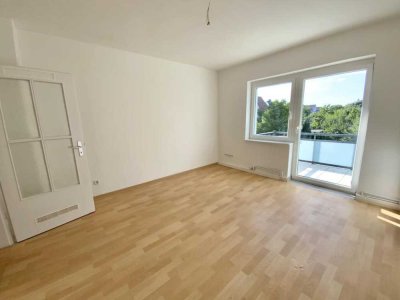 direkt einziehen! Schöne 3-Zimmer-Wohnung mit neuem Tageslichtbad frei!