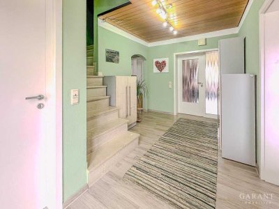 Freistehendes Einfamilienhaus mit großzügigem Garten - ein echtes Familienparadies