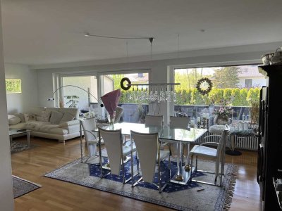 Licht, Raum, Ruhe - 4-Zimmer-Wohnung mit ca. 156 m², zwei Balkonen, großem Wohnbereich & Homeoffice