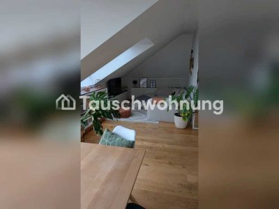 Tauschwohnung: Schöne 2 Zimmerwohnung in zentraler Lage mit Südbalkon