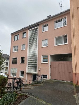 3,5-Zimmer-Wohnung mit Balkon und Garage in Essen-Steele