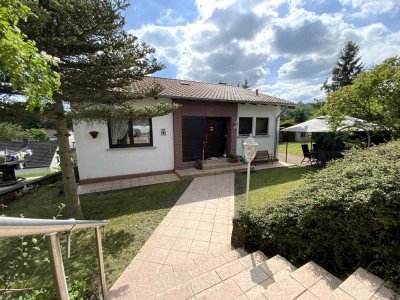 **Wohnen, wo andere Urlaub machen – Einfamilienhaus nahe dem Bostalsee**
